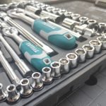 Ensemble de 44 douilles 1/4″ + 1/2″